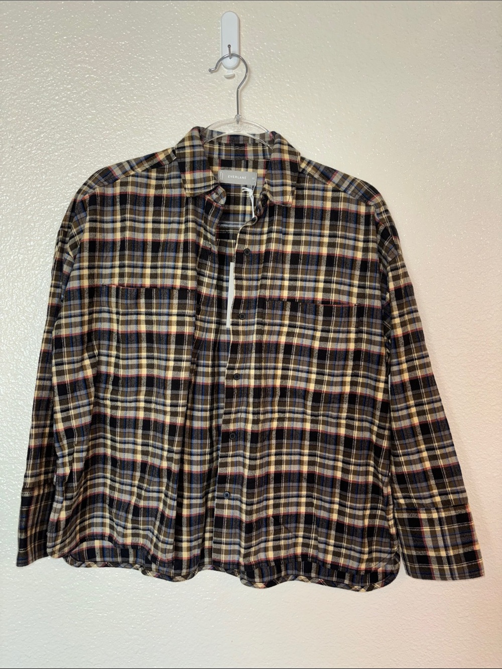 EVERLANE The Boxy Flannel - Picture 3 of 7